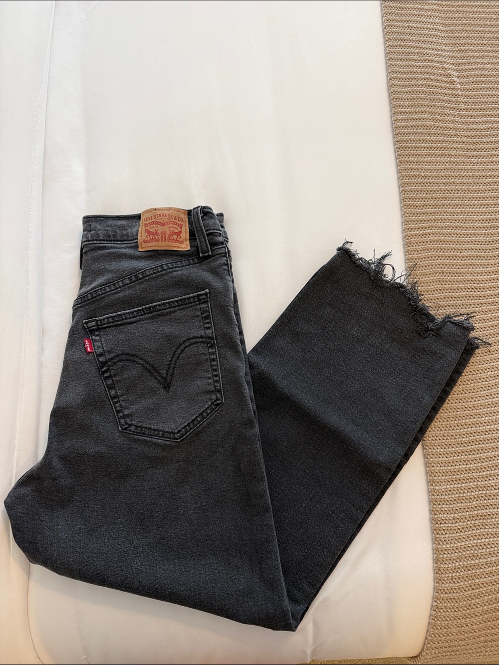 Levi's Women's Black Straight Leg Jeans with Frayed Hem